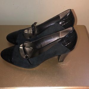 Anne Klein pumps 1 hour sale